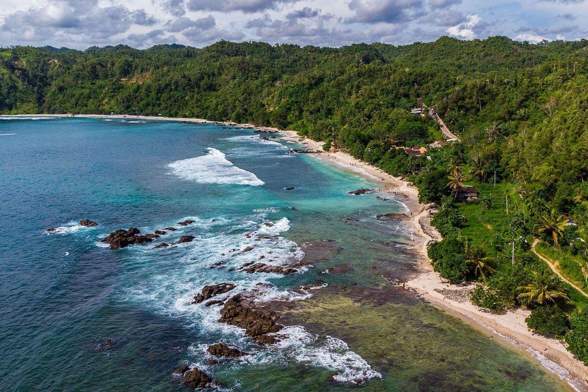 Destinasi healing di Jogja dengan suasana alam yang tenang. Panorama alam Yogyakarta untuk melepas penat. Wisata alam Jogja dengan udara segar. Desa wisata di Yogyakarta yang cocok untuk healing.